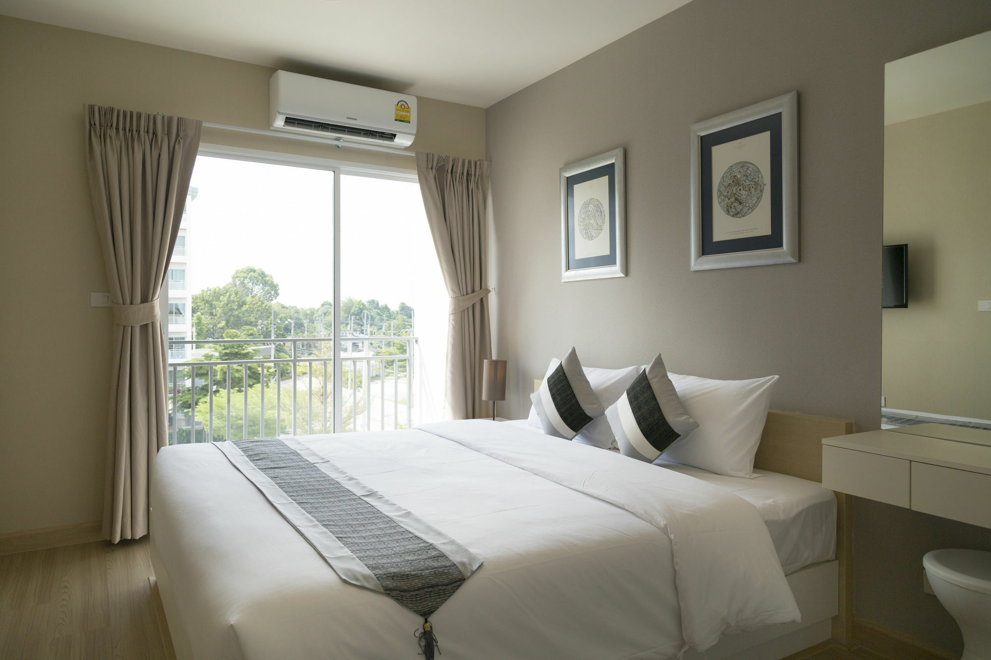 Banyan Residence Rayong Esterno foto
